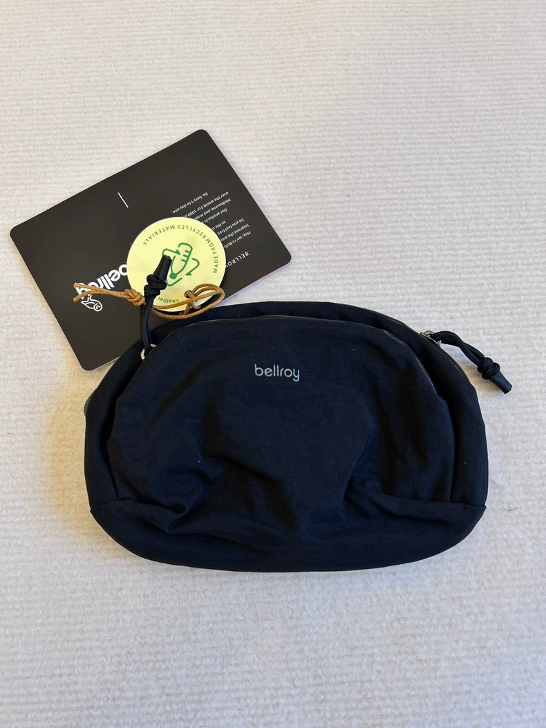 Сумка-органайзер Bellroy Ventu – обзор и цена Tech Accessories Travel Organizer Pouch